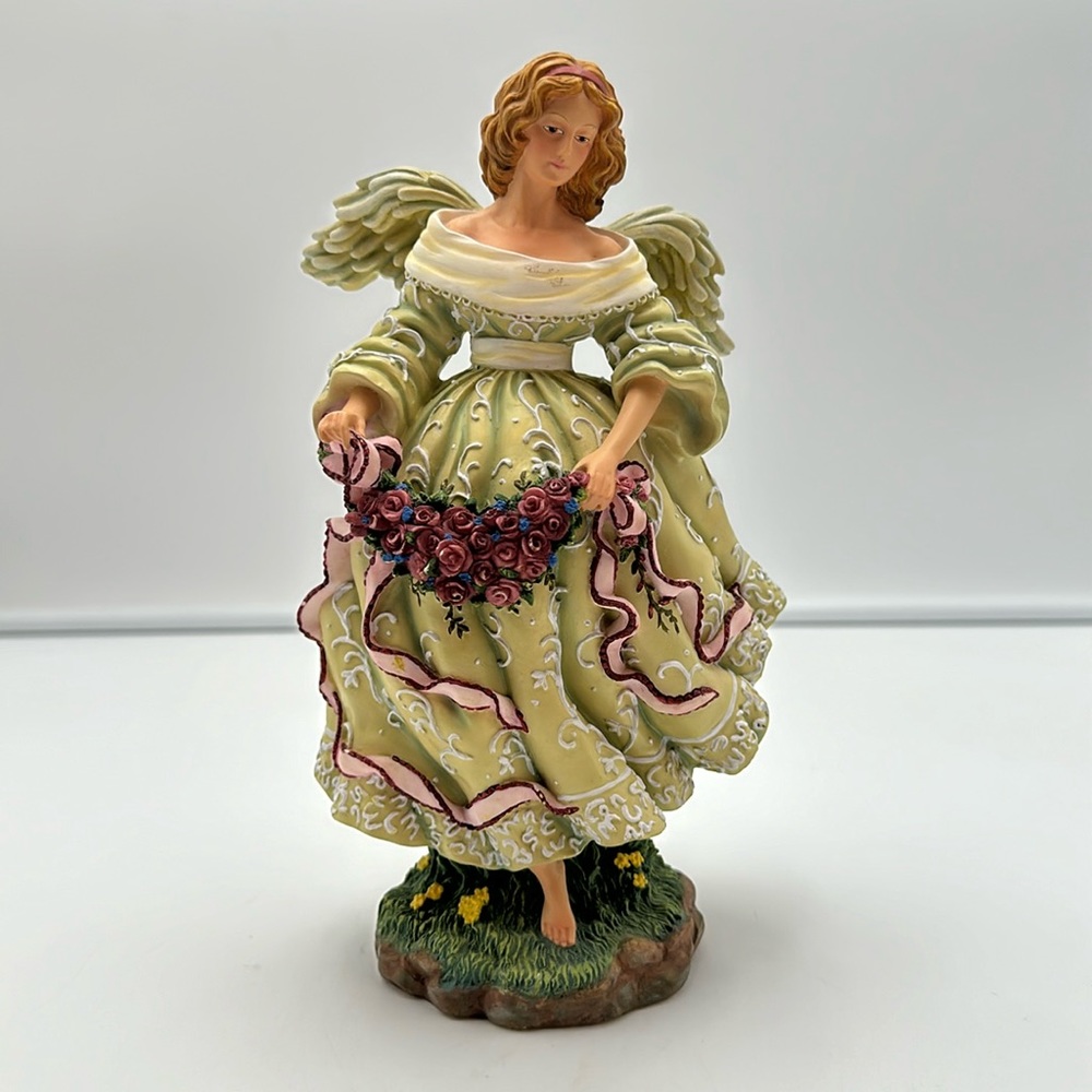 Pipka - "Angel of Roses"-Limited Edition 1452/5400 Earth Angels